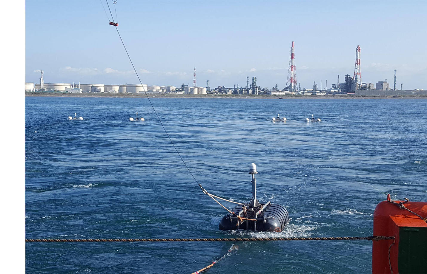 Deployment of the UHR3D system behind a vessel near Tomakomai
